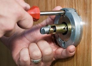New Kensington Locksmith Store New Kensington, PA 724-251-6011
